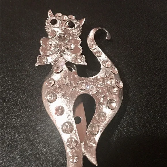 🆕Beautiful Crystal Cat Brooch‎ Pin - Picture 2 of 7